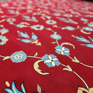 ISTANBUL BLUE MOSQUE ScarletGarden™ Masjid Carpet: Floral Beauty for Sacred Spaces